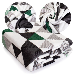 Blanket 160 x 200 Microfiber Pietro Triangles 03