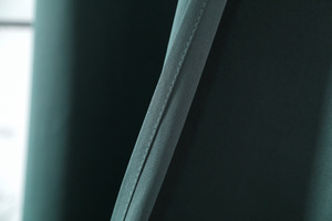 Curtain 140 x 250 on Tape Blackout Edoardo 08