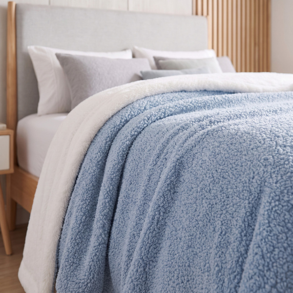 Koc 160 x 200 Boucle Bukla z Lamówką Mellori 02