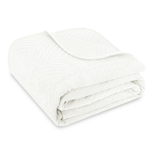 70 x 160 Houndstooth Velvet Bedspread Caden 07