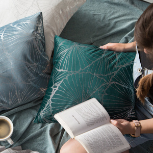 Poszewka 45 x 45 Dekoracyjna Velvet Blink 39 C.Tur