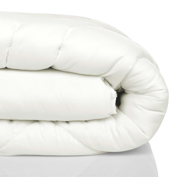 Kołdra 160x200 Antyalergiczna Mery Ciepła 02