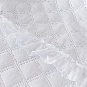 Narzuta 140 x 200 Pikowana Dwustronna Ruffy Biały