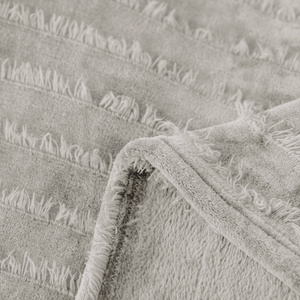 Blanket 200 x 220 Microfiber Embossed Yolanda 03