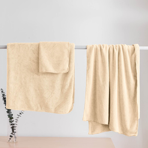Towel 50 x 90 Microfiber Active 380 g/m2 Beige