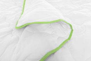 Kołdra 200 x 220 Całoroczna Aloe Tulla