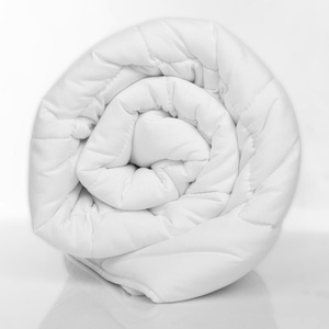 Quilt 140 x 200 Anti-allergenic Year-round Kortes