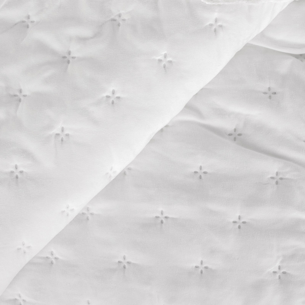 Narzuta 220 x 240 Pikowana Z Falbaną Celia 01