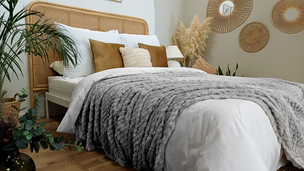 Koc 200 x 220 Mikrofibra Tłoczona Pluszowa Ala Plastry 3D 08