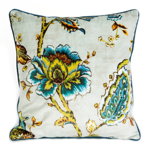 45 x 45 Decorative CHP Velvet 18 pillowcase