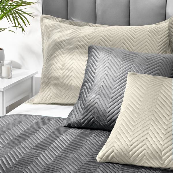 Poszewka 50 x 70 Dekoracyjna Welwet Sofia Krem