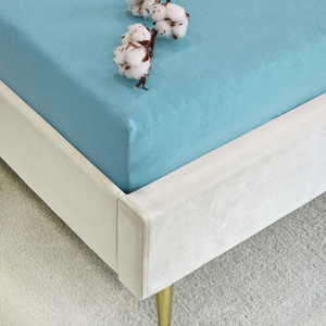 60 x 120 Jersey sheet with elastic Gaja 43