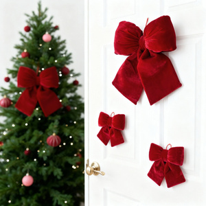 Kokarda 20 x 20 Świąteczna Welurowa Holly Bow 01