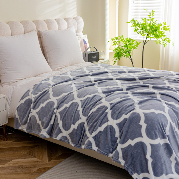 Koc 200 x 220 Mikrofibra Gładka Inger 07