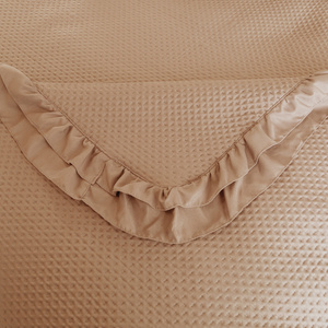 Quilted Bedspread 200 x 220 with Ruffle Rosella 07