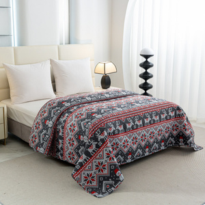 Quilt 170 x 210 Embossed Christmas Levent 03