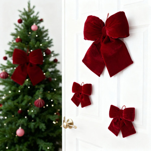 Kokarda 20 x 20 Świąteczna Welurowa Holly Bow 02