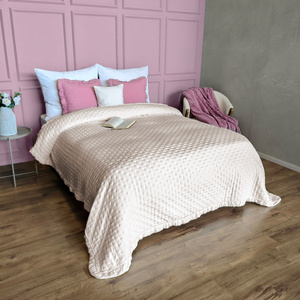 Narzuta 200 x 220 Pikowana Z Falbaną Celia 03