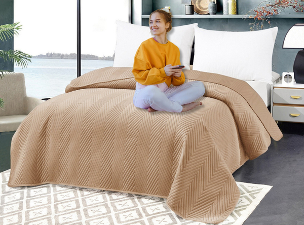 Bedspread 200 x 220 Embossed Velour Marieta 07