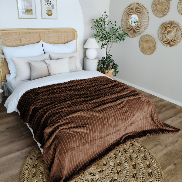 Blanket 200 x 220 Microfiber Stamped Stripes Nuvio 07