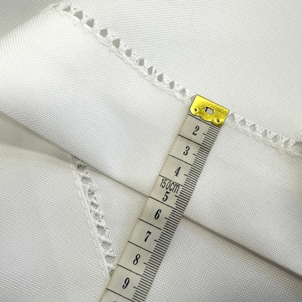 Obrus 140 x 200 Plamoodporny z Mereżką Hanah 001