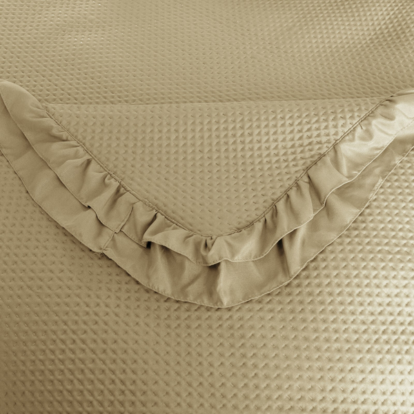 Narzuta 200 x 220 Pikowana z Falbaną Rosella 09