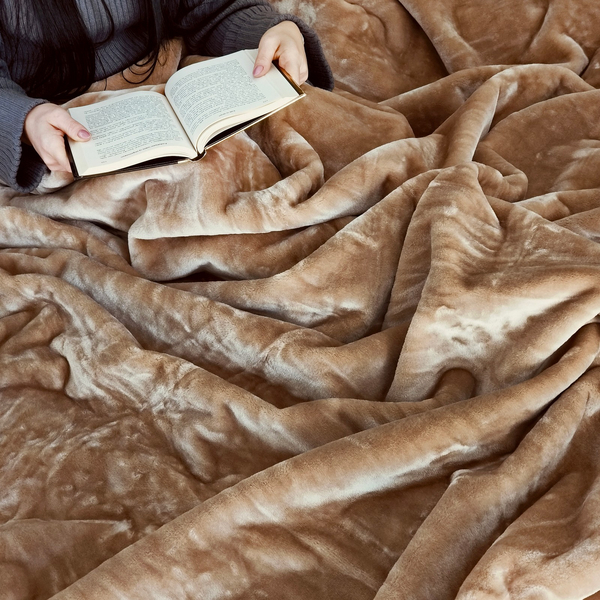 Koc 200 x 220 Akrylowy Jednolity Ciepły Yasemin 01