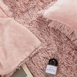 Blanket 200 x 220 Italian Fur Yeti Powdered