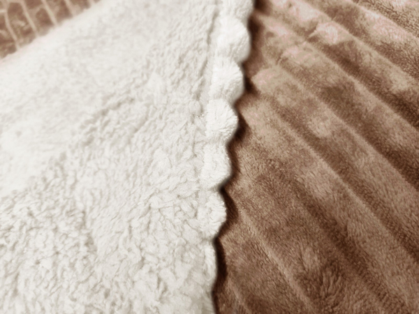 Double-sided Capri Bedspread Brown / Cream 200x220