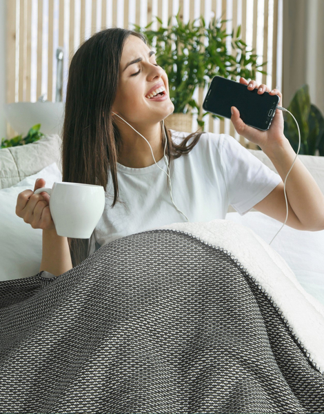 Blanket 150 x 200 Microfiber Two-sided Panda Black+White