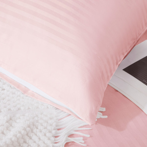 Bedding 160 x 200 3pc Cotton Adamash Powder