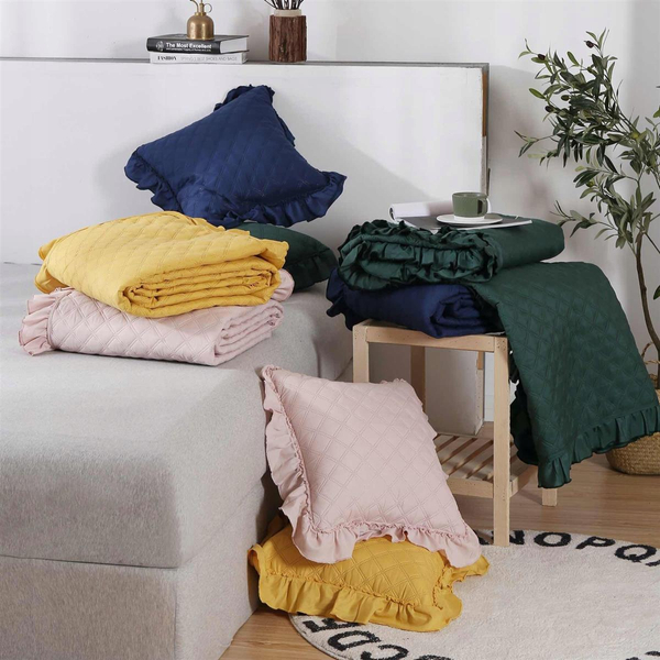 50 x 70 Decorative Quilted Ruffy Bottle Pillowcase