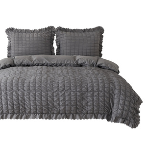 Bedding 160 x 200 3 pcs Kora with Ruffle Gavin 03