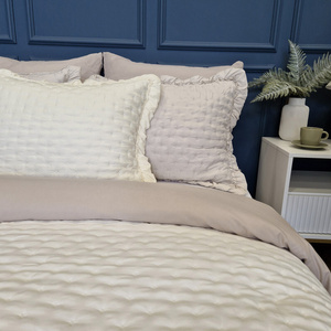 Poszewka 45 x 45 Pikowana Z Falbaną Celia 04