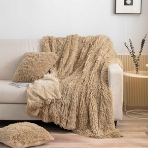 Blanket 200 x 220 Italian Fur Yeti Beige