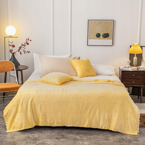 Blanket 150 x 200 Microfiber Pompie Pompoms Mustard