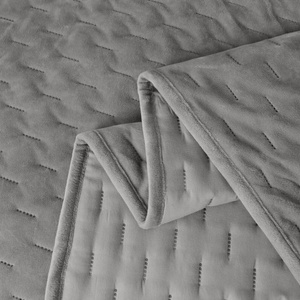 Quilt 200 x 220 Embossed Velvet Tommaso 08