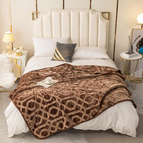 Koc 160 x 200 Akryl Tłoczony Vito Brąz