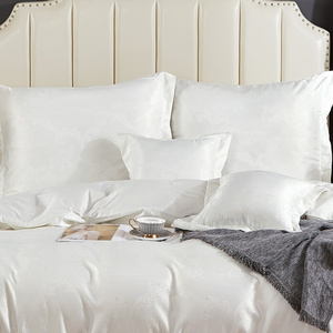 Bedding 220 x 200 5-piece Satin Embroidered AT011