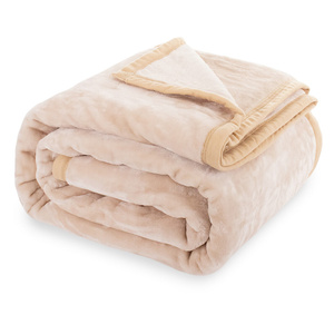 Koc 200 x 220 Akrylowy Jednolity Ciepły Yasemin 06