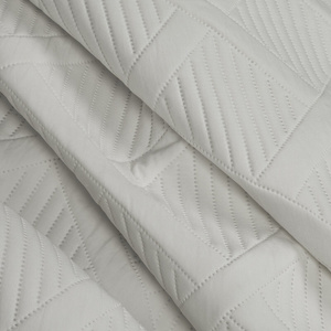 Quilt 200 x 220 Design Quilted Alara5 Silver