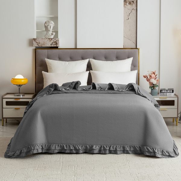 Narzuta 220 x 240 Pikowana z Falbaną Rosella 01