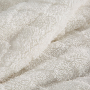 170 x 210 Stamped Plush Nancy Cream Blanket