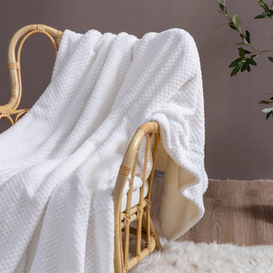 Koc 150 x 200 Mikrofibra Baranek Sherpa Biały